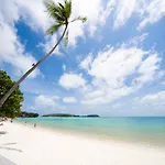 Iyara Beach Hotel And Plaza