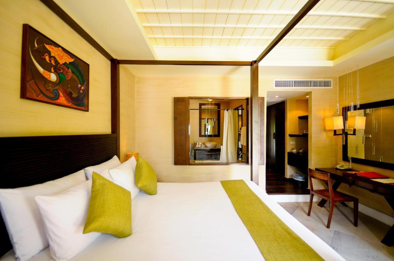 Iyara And Plaza Resort 4*